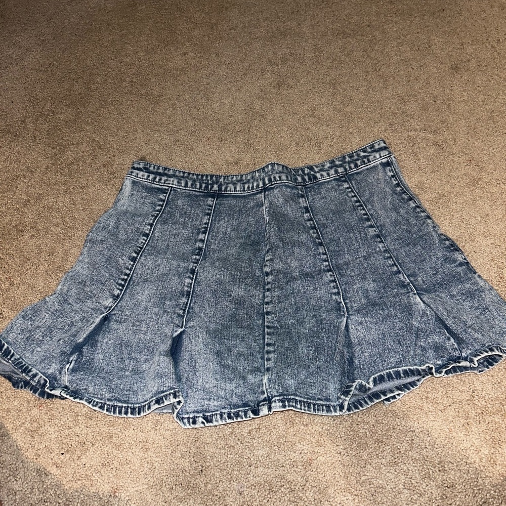 Denim skirt